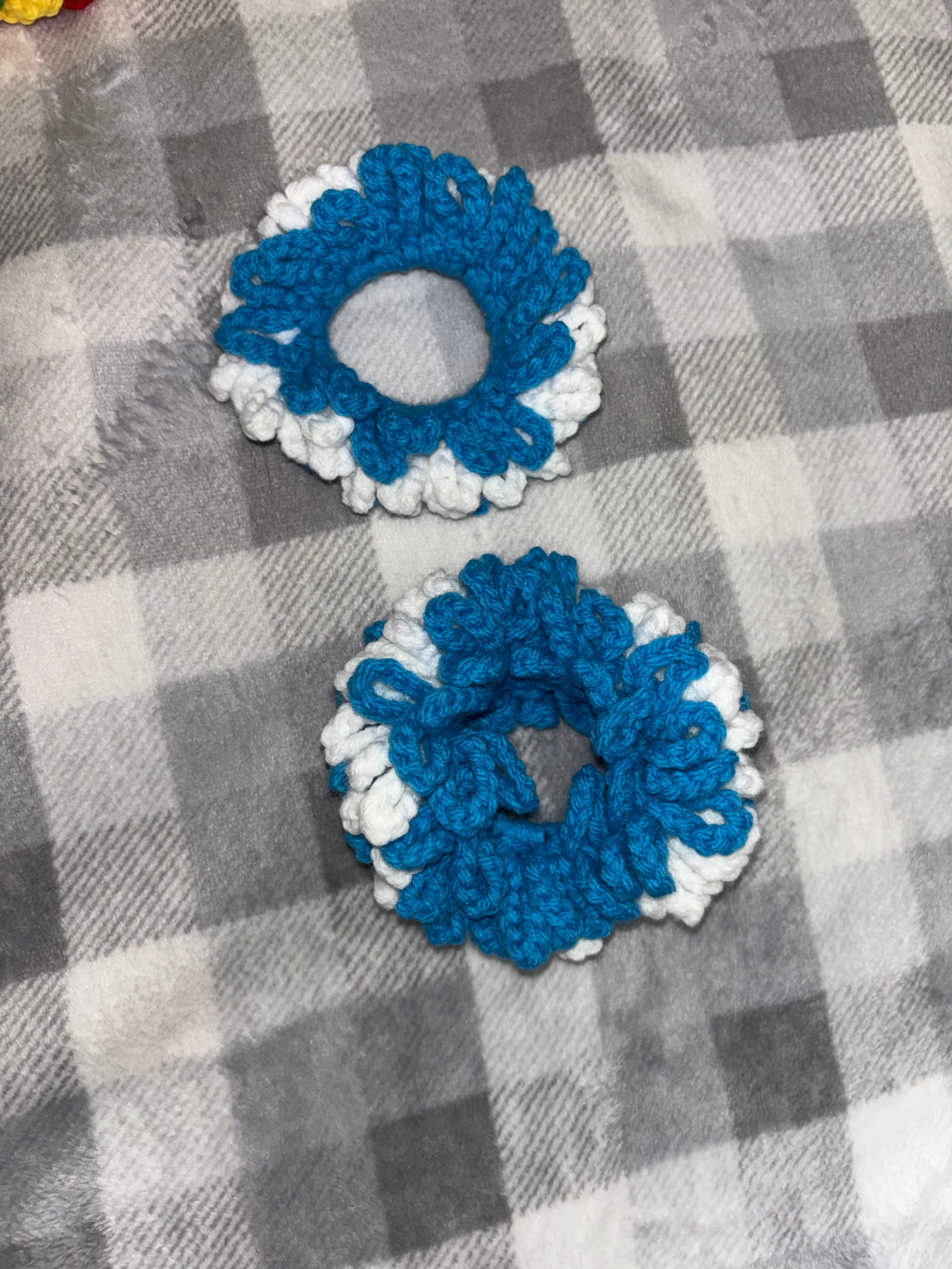 Nicaragua, El Salvador Scrunchies